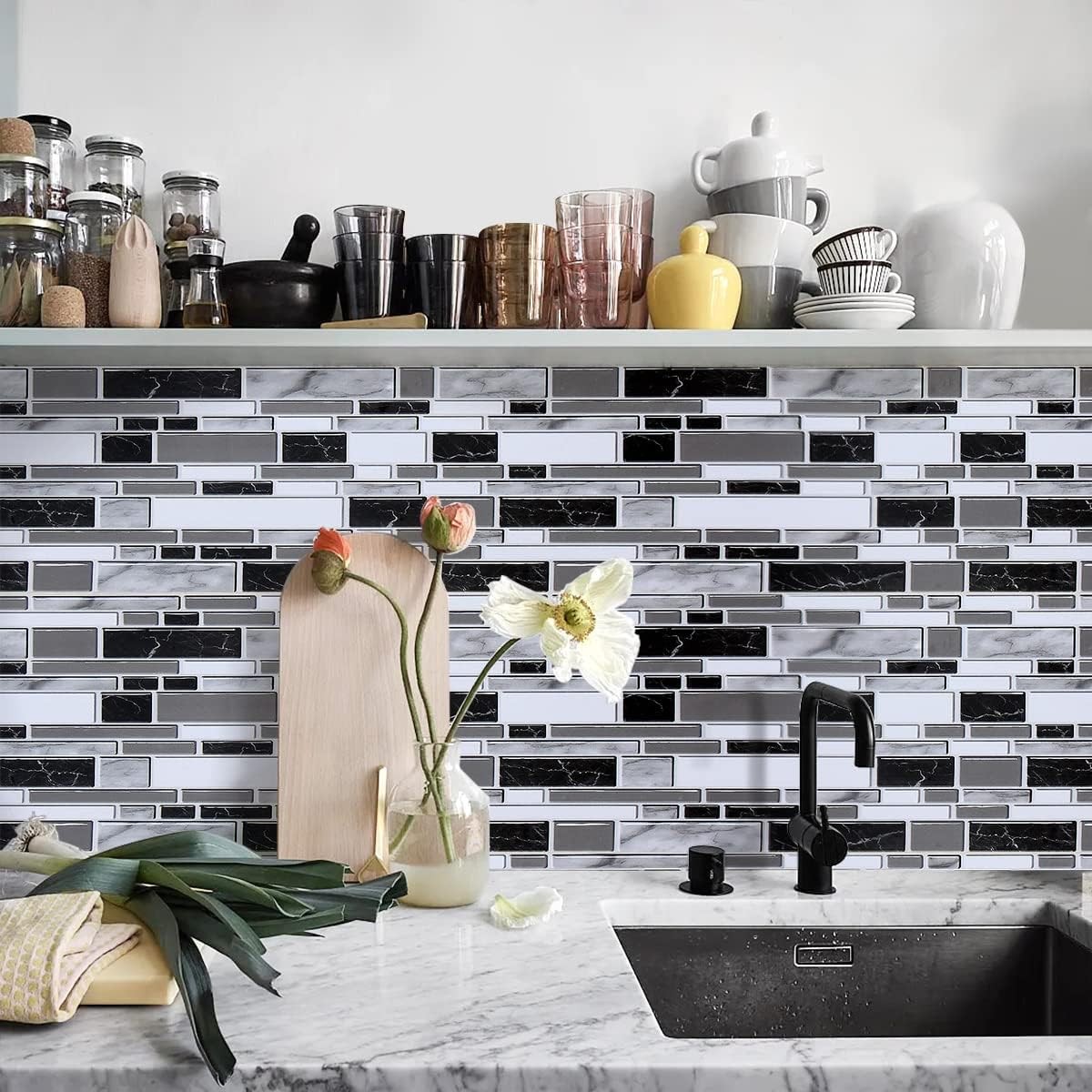 Livebor Peel and Stick Kitchen Wallpaper Backsplash 11.8 x 78.7, Black/White
