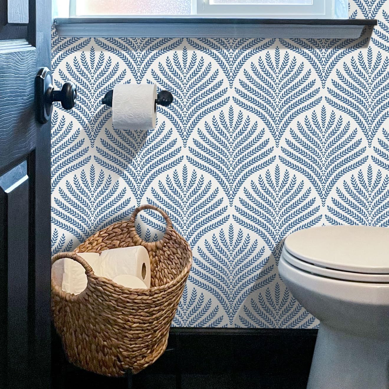 Cohoo Home Blue and White Peel 17.3”×393“, blue white