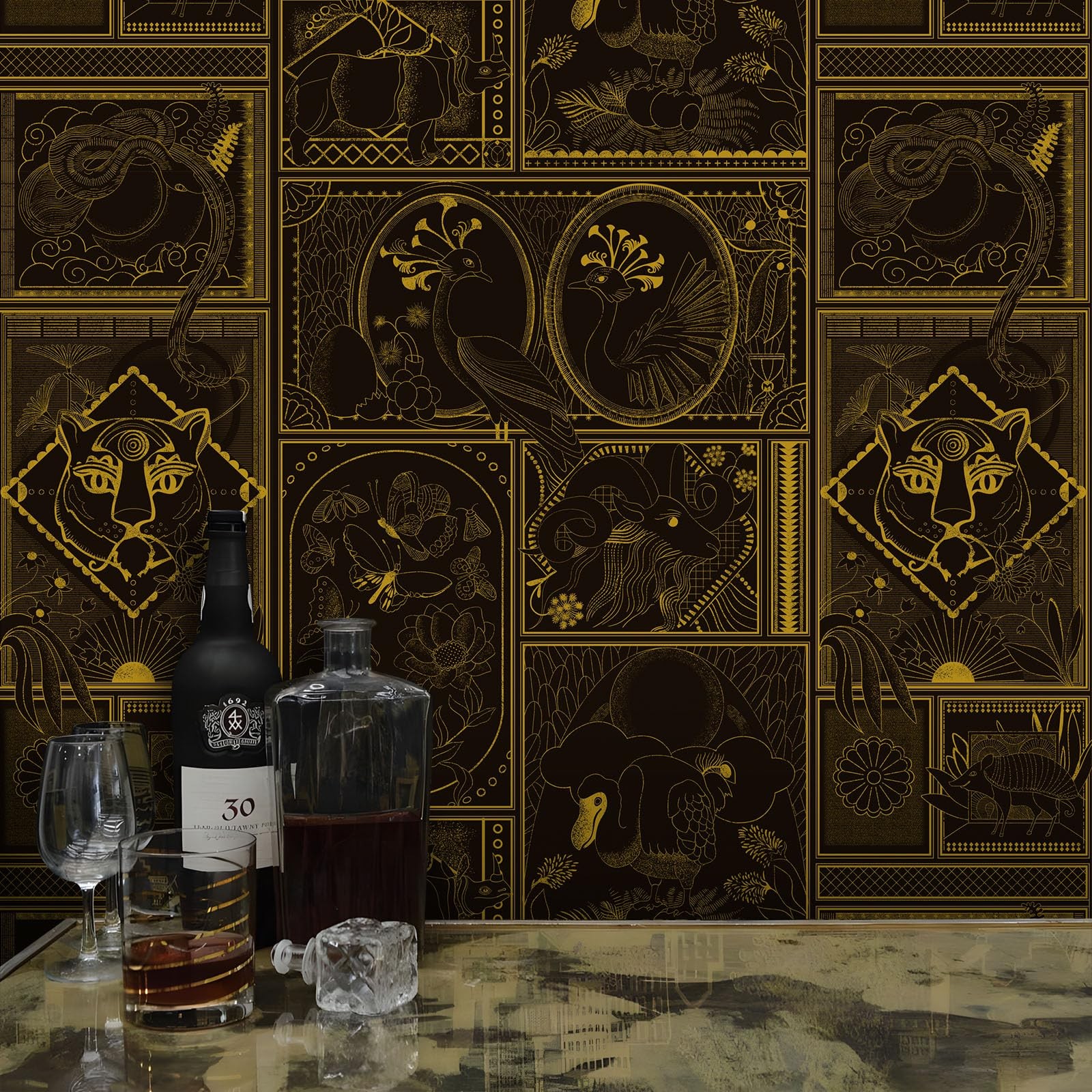 Vintique Black and Gold Wallpaper Peel Stick 17.3″ x 118″,