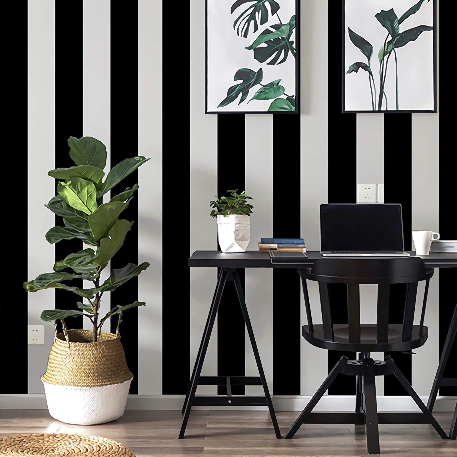 Guvana Stripe Black and White Peel Stick 17.7″ x 118″, Black/White